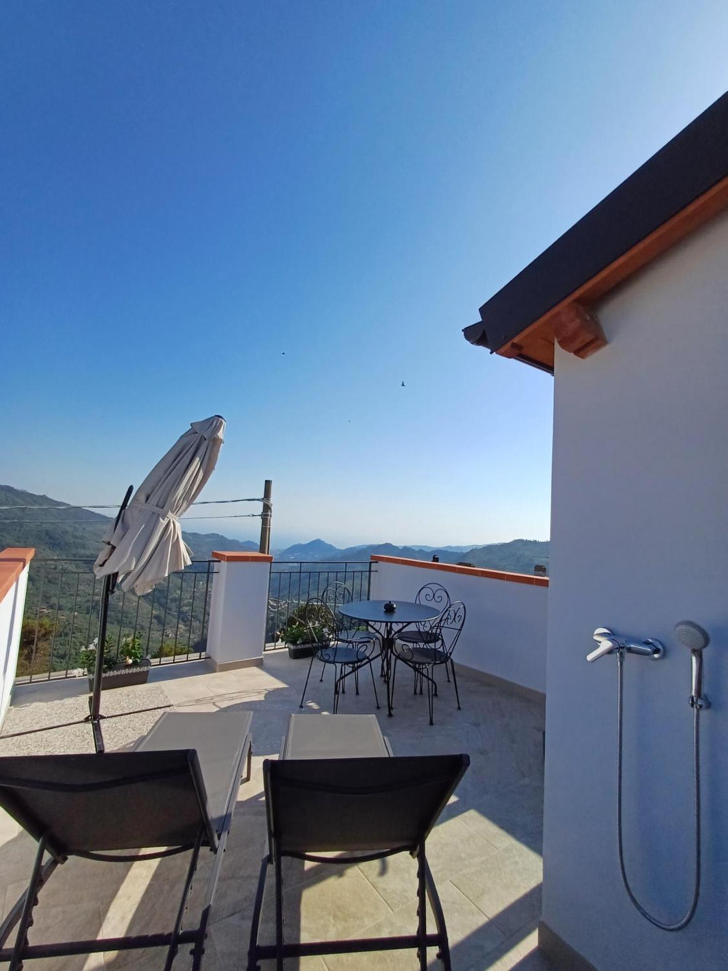 Villa La Dimora Azzurra Perinaldo Exterior foto