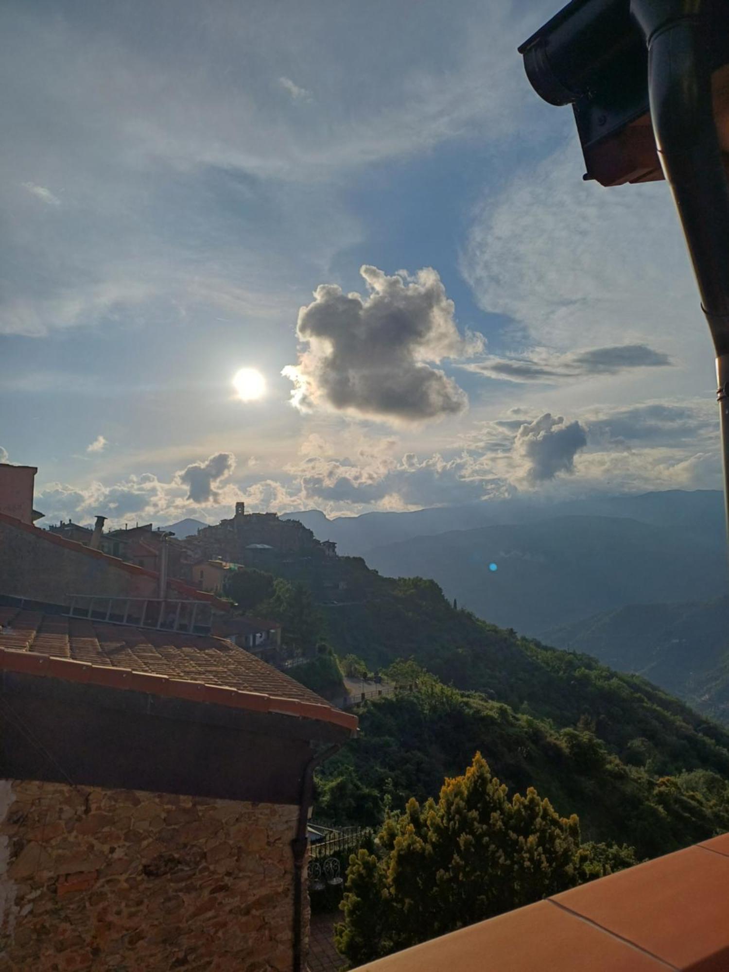 Villa La Dimora Azzurra Perinaldo Exterior foto